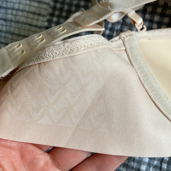 Convertible bra - Picture 3 of 4